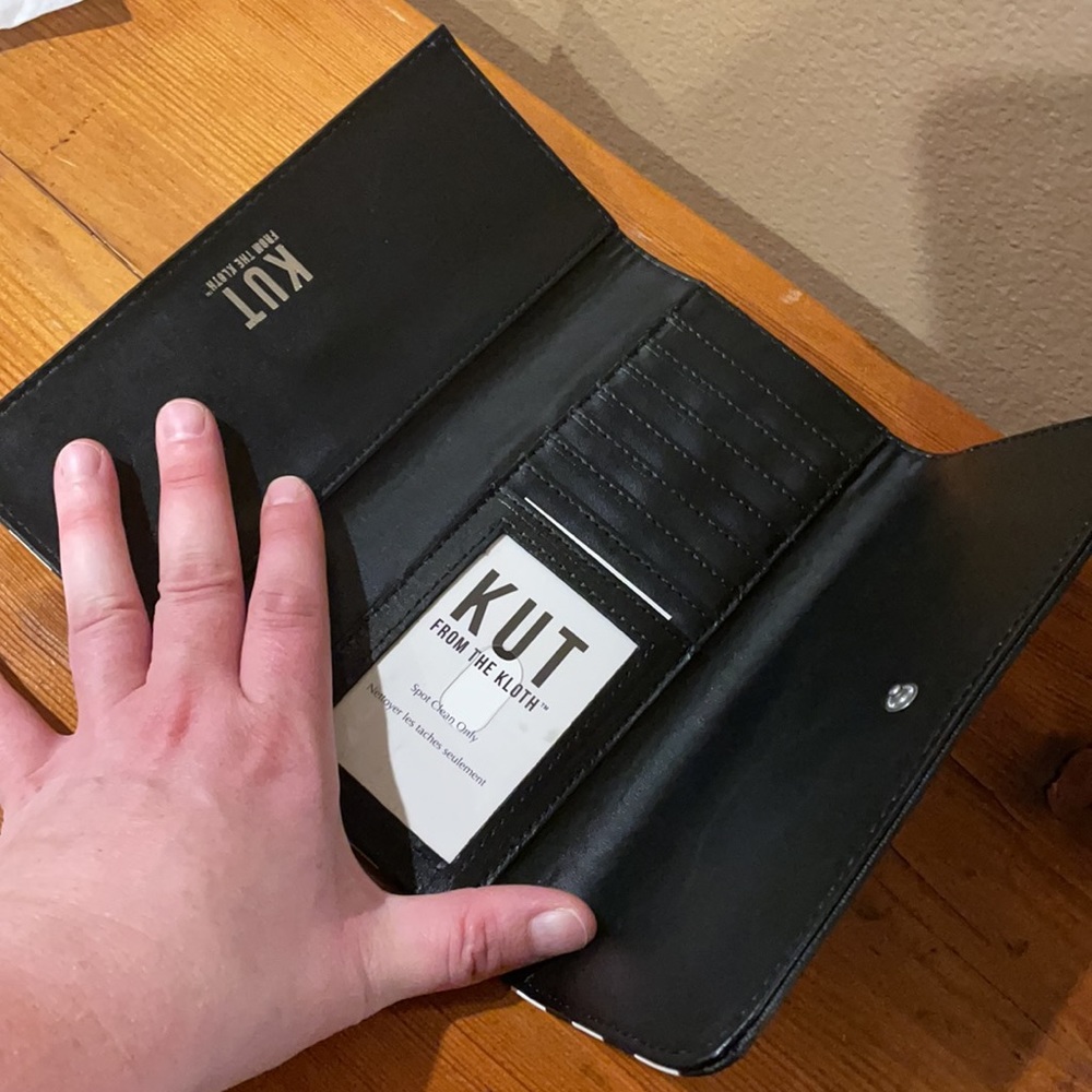 KUT Wallet - Picture 3 of 8